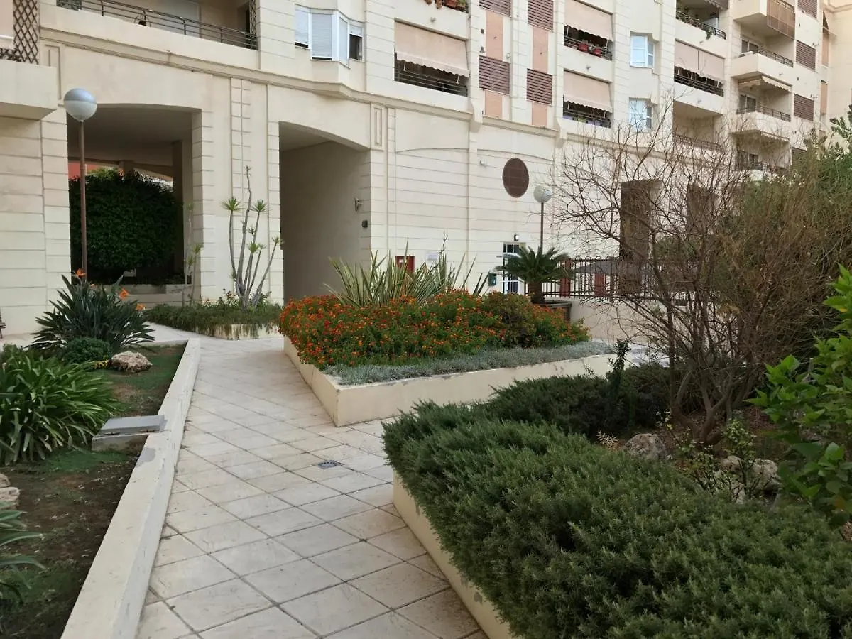 Apartamento Teatinos Con Piscina Espectacular, Aire Acondicionado En Salon-Comedor Y Ventiladores En Habitaciones Malaga Spain