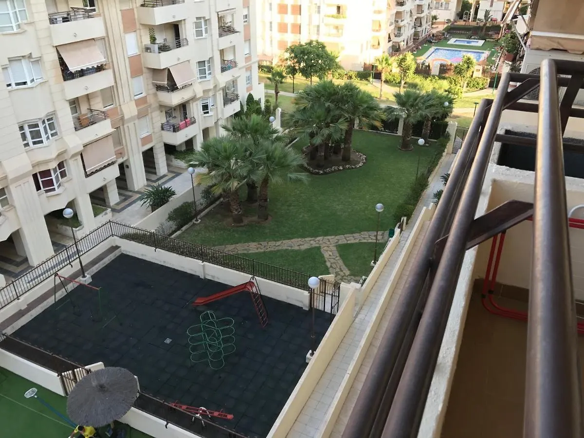 Apartamento Teatinos Con Piscina Espectacular, Aire Acondicionado En Salon-Comedor Y Ventiladores En Habitaciones Malaga