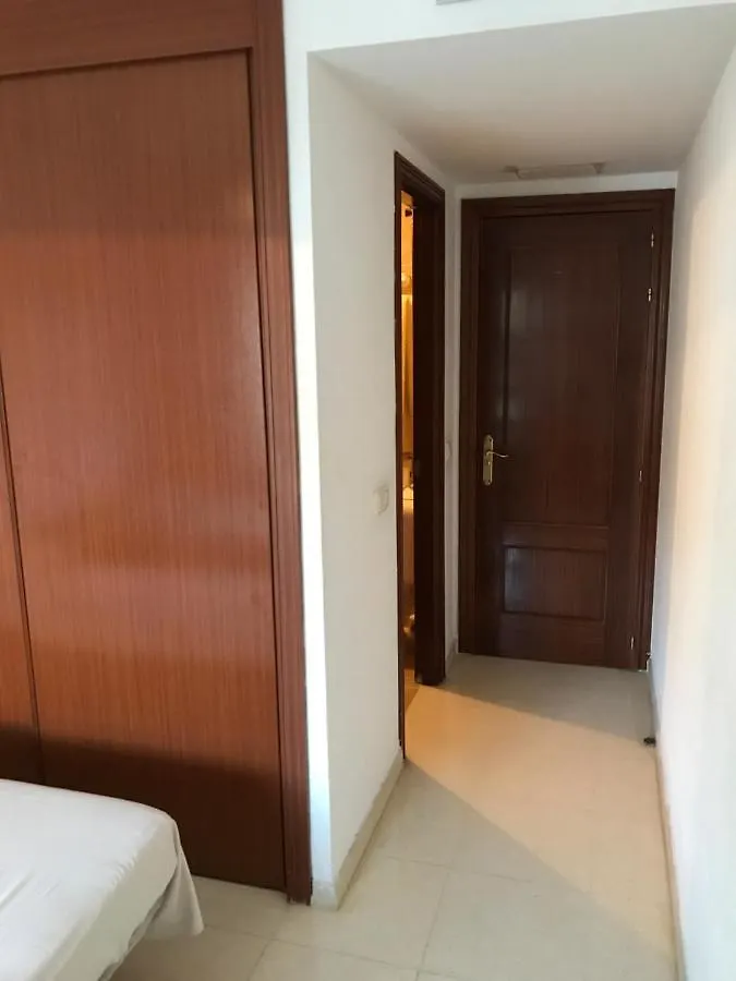 Apartamento Teatinos Con Piscina Espectacular, Aire Acondicionado En Salon-Comedor Y Ventiladores En Habitaciones Malaga 0*,  Spain
