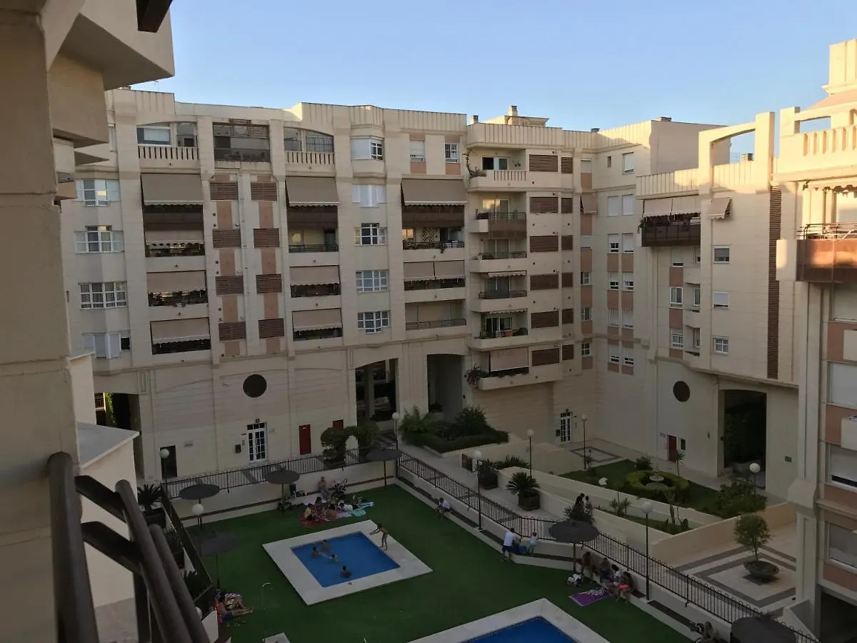 Appartement Apartamento Teatinos Con Piscina Espectacular, Aire Acondicionado En Salon-Comedor Y Ventiladores En Habitaciones Málaga